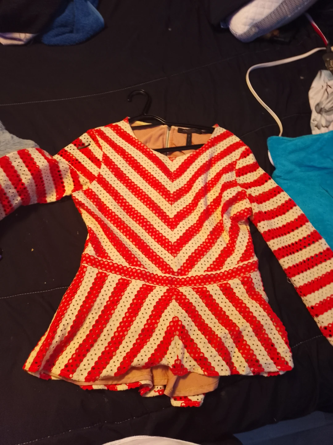 BCBGMAXAZRIA Red and White Striped Peplum Top Size M - photo 3