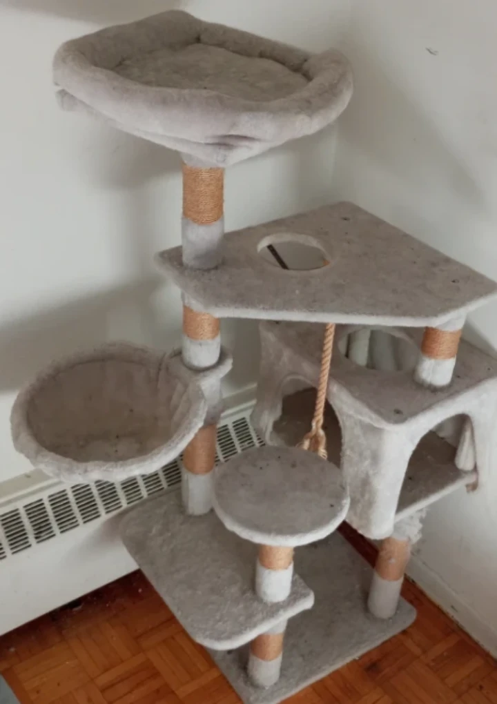 Multi-level Cat Tree Condo - photo 2