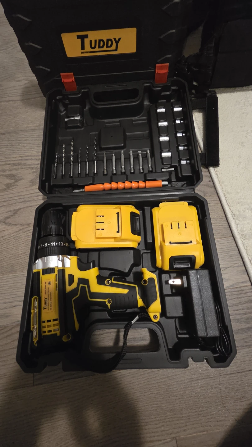 Tuddy Cordless Drill Set - photo 2