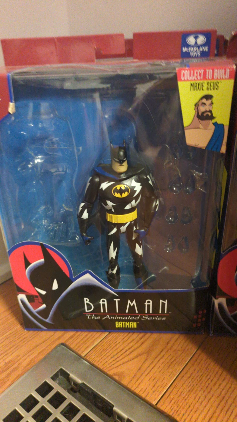 Batman Action Figure - photo 2