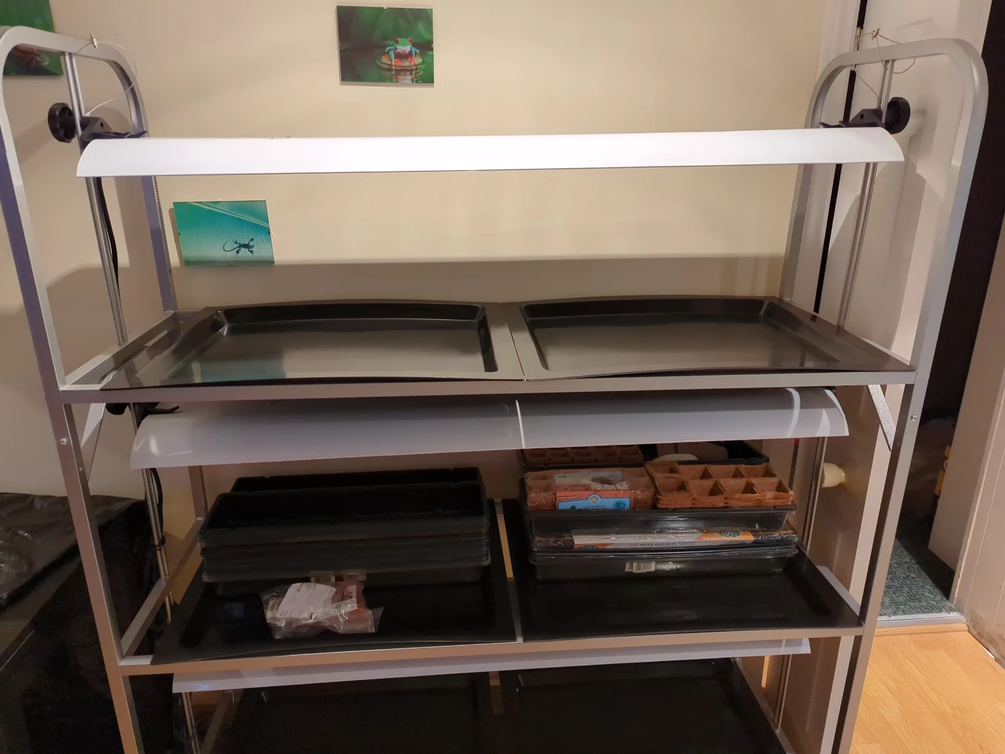Grow Light Shelf Unit with Trays - photo 3