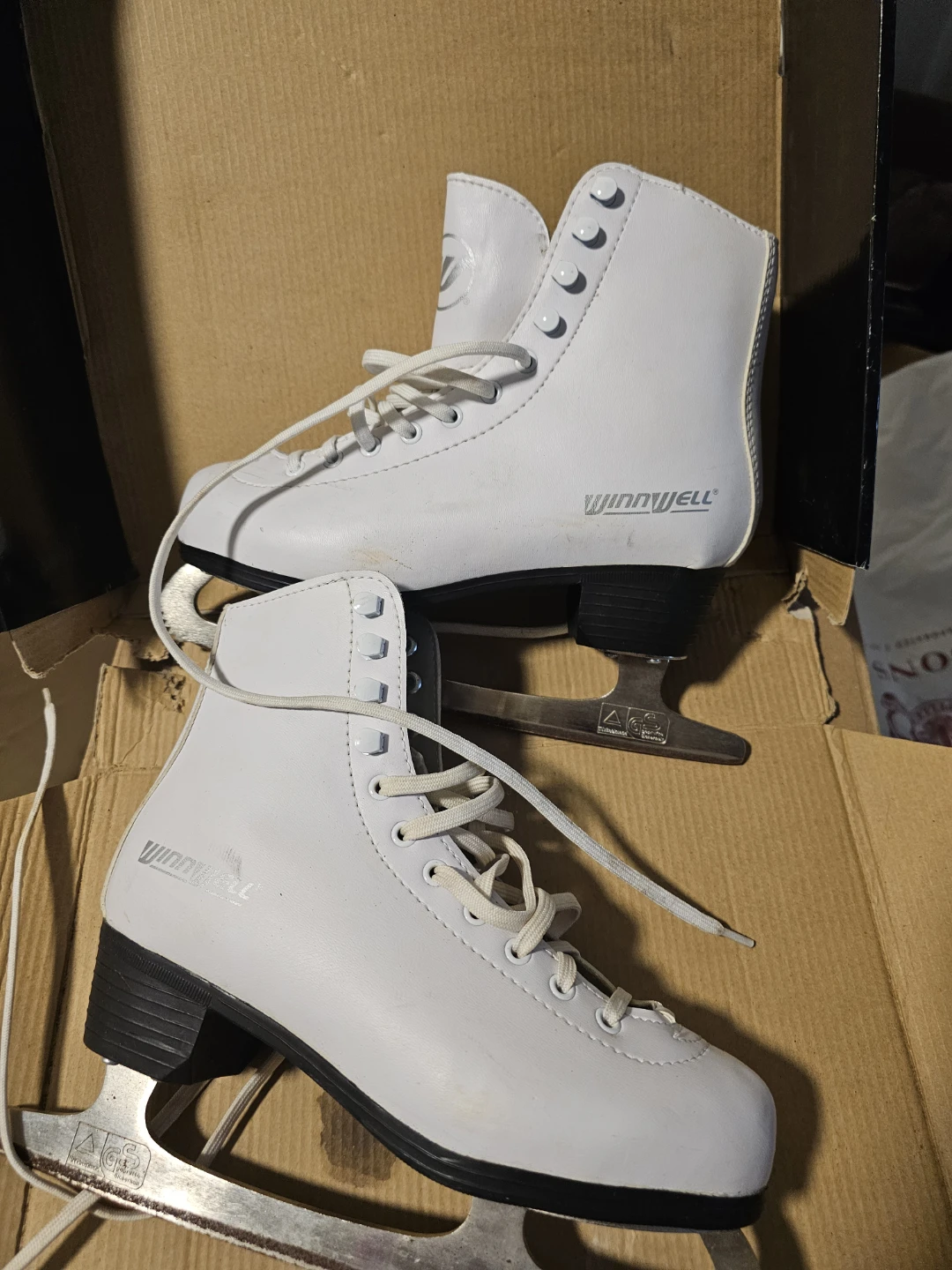 RiSport & Winwell White Figure Skates - photo 2