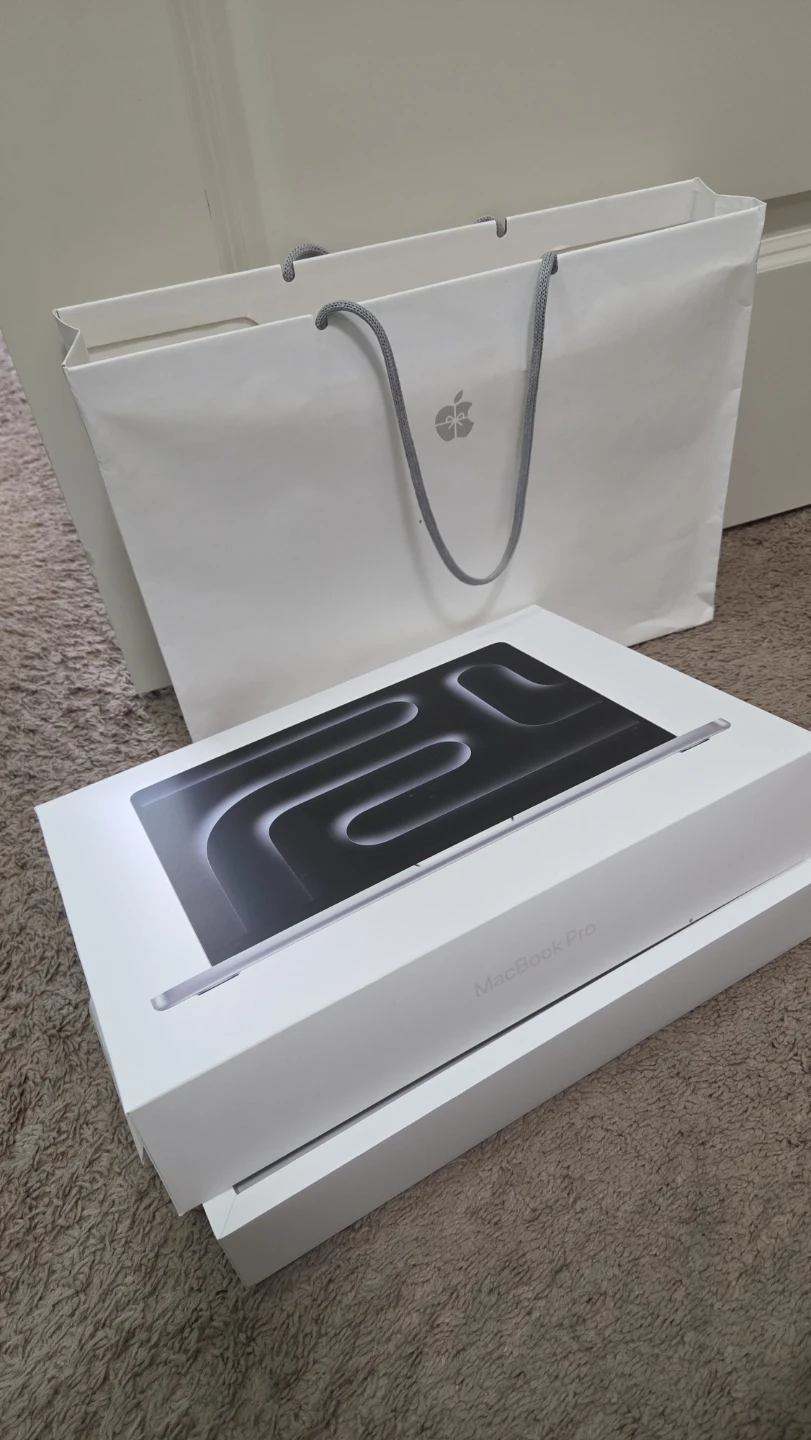 Box Apple MacBook Pro 14-inch box only