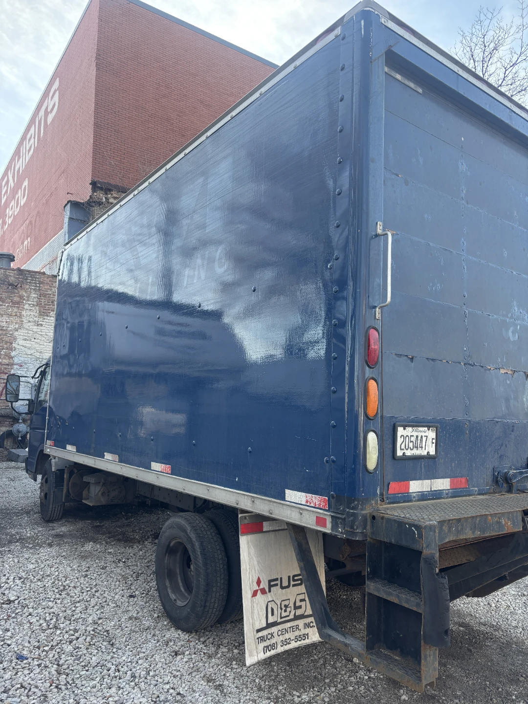 Used FUSO Box Truck - photo 5