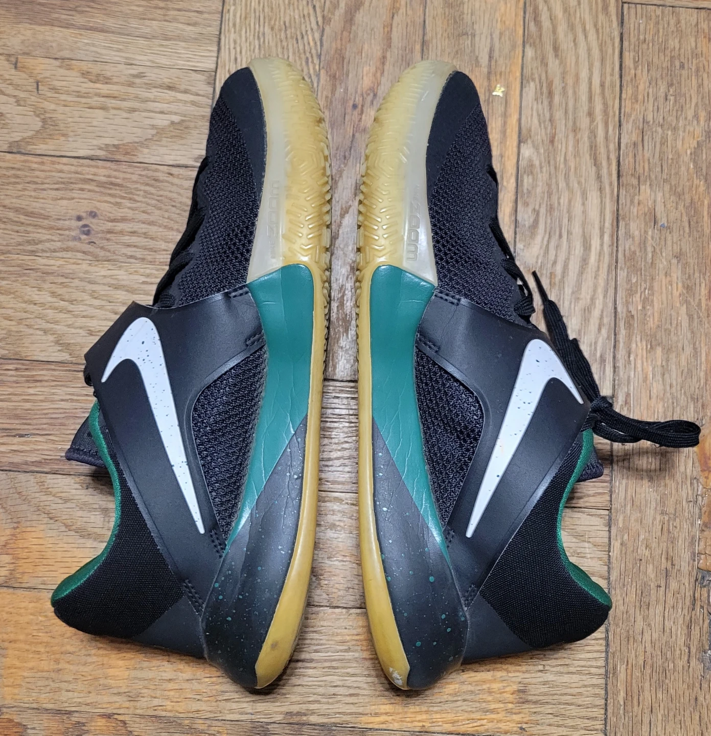 Nike Zoom Live Basketball Shoes Men's Size 10