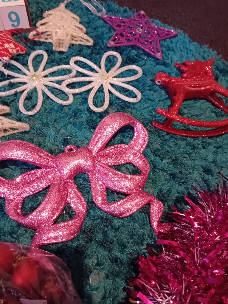 Christmas Decorations Lot - photo 5