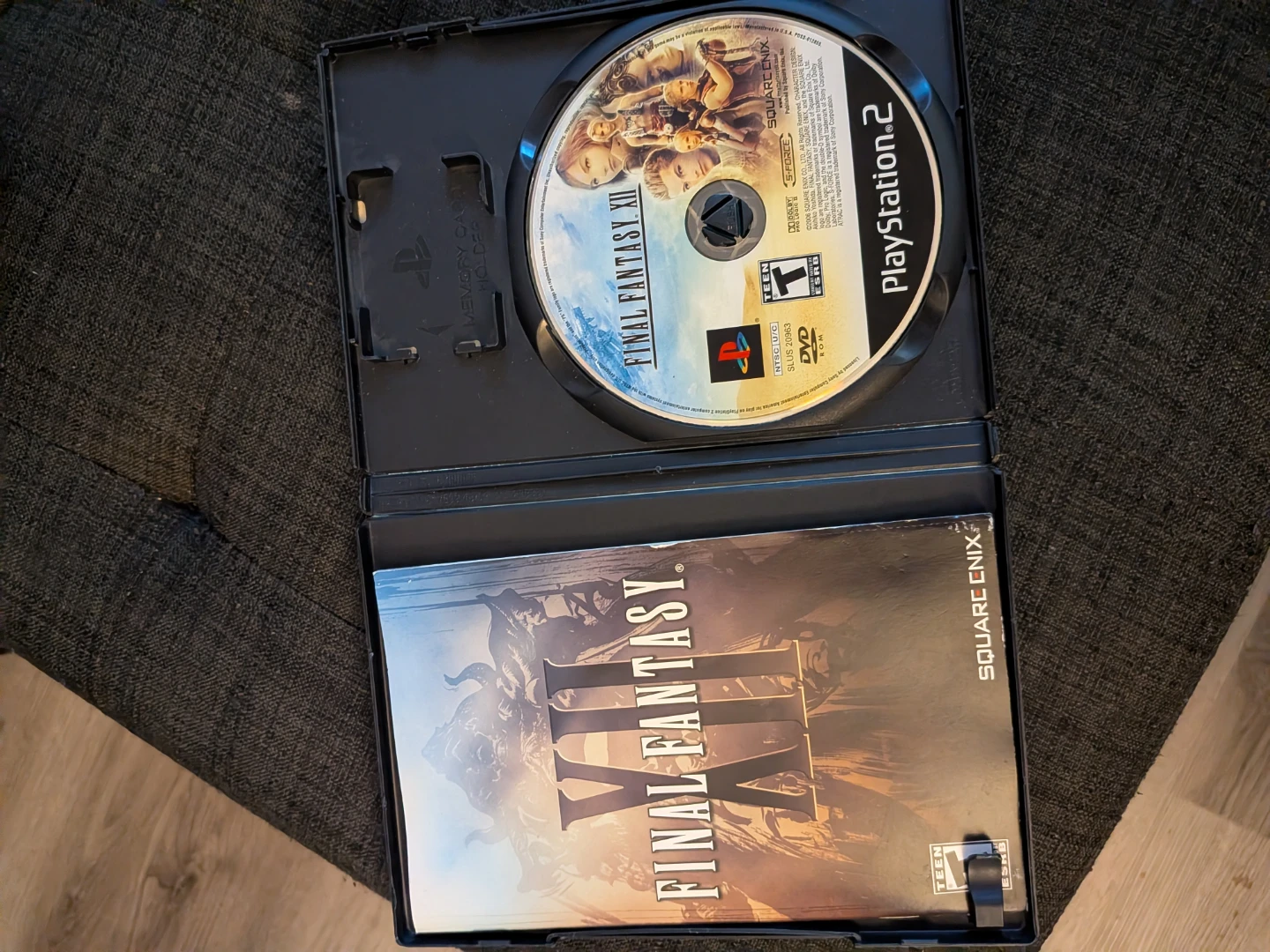 Final Fantasy XII PlayStation 2 Game - photo 3