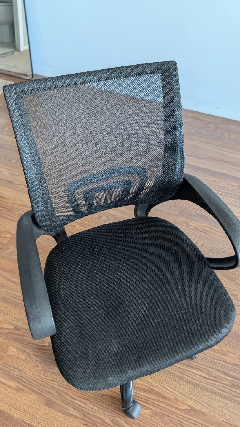 Black Mesh Office Chair - photo 3
