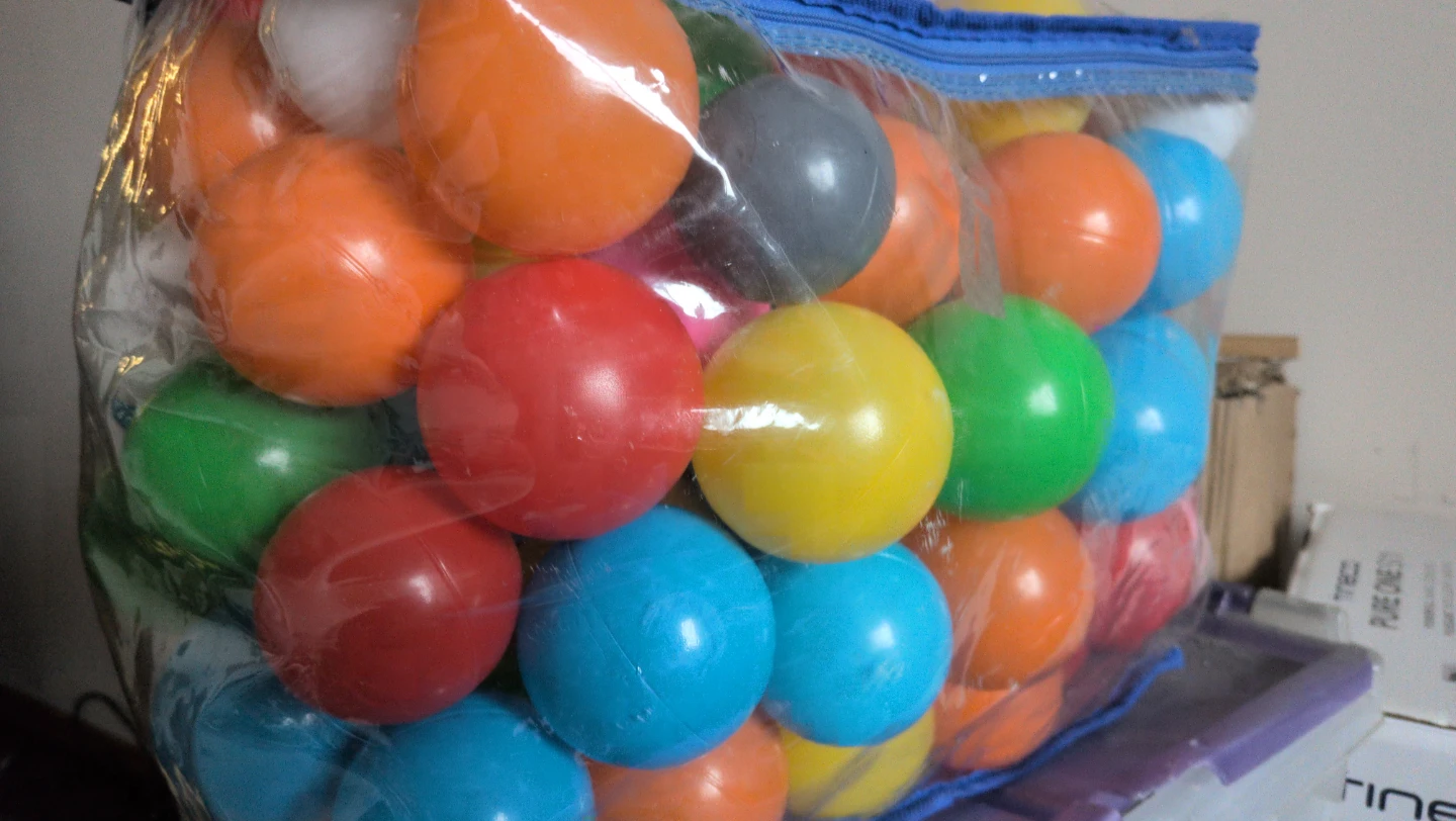 Bag of colourful play balls heart 🧡