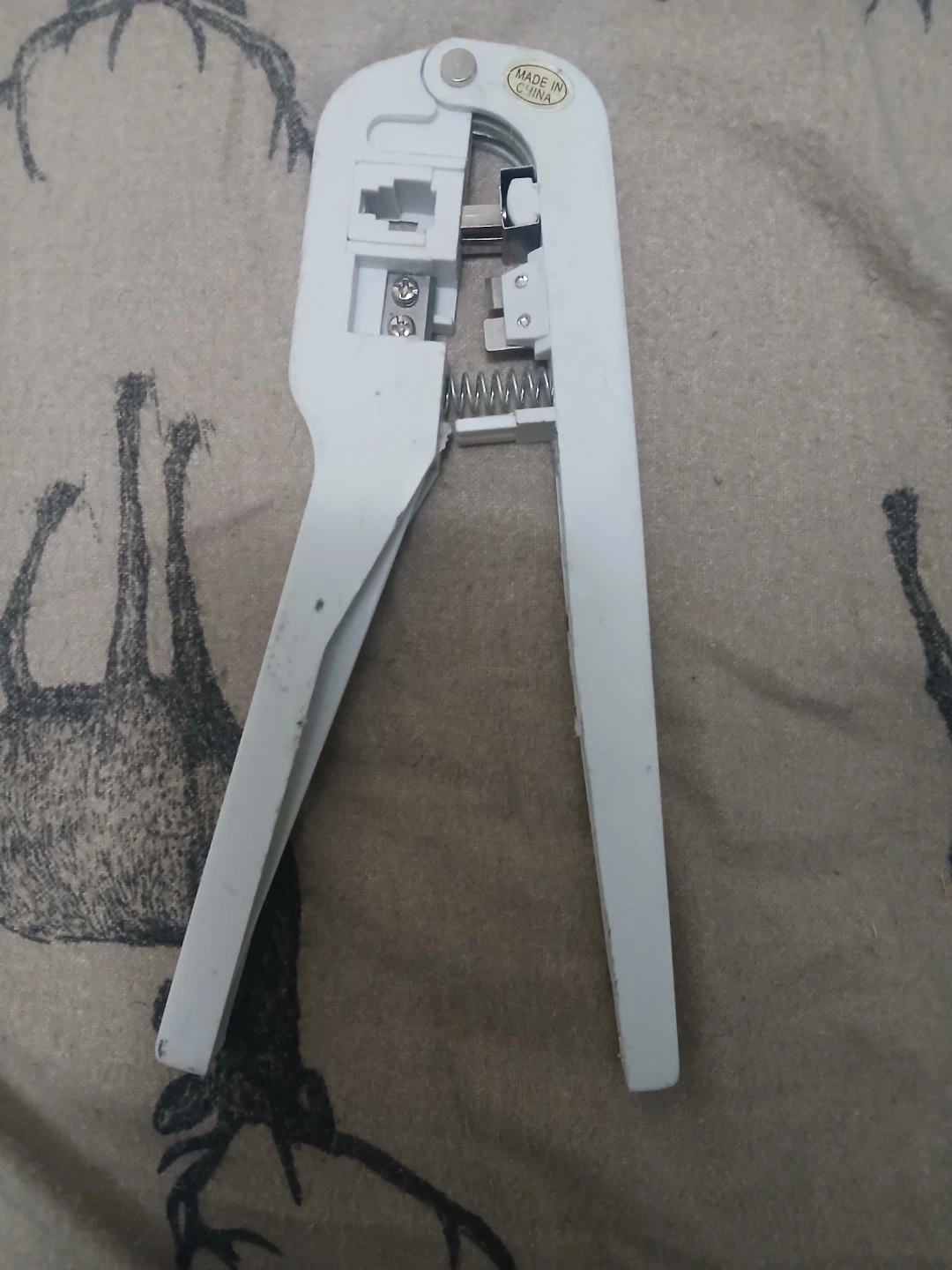 White Crimping Tool for Network Cables
