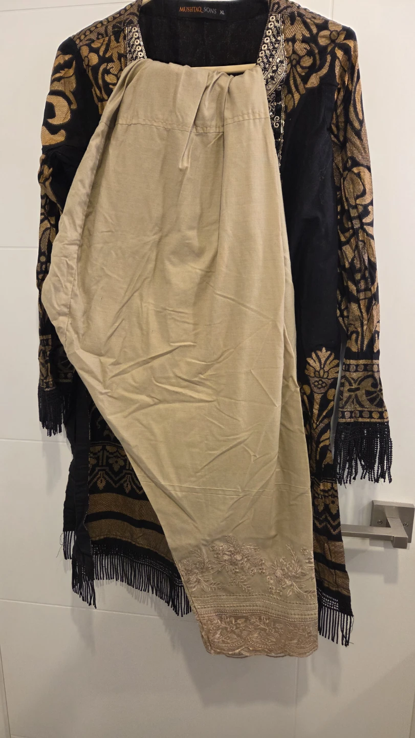 XL Black and Gold Tunic Set - photo 2