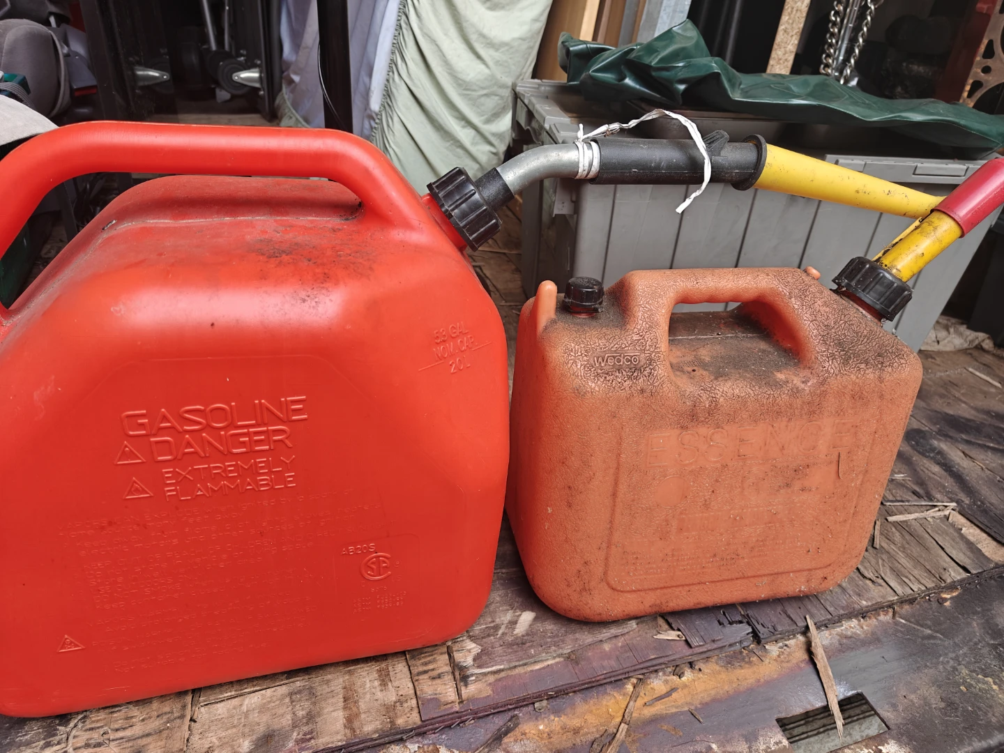 20L Gasoline Can and 5.3 Gal Jerry Can