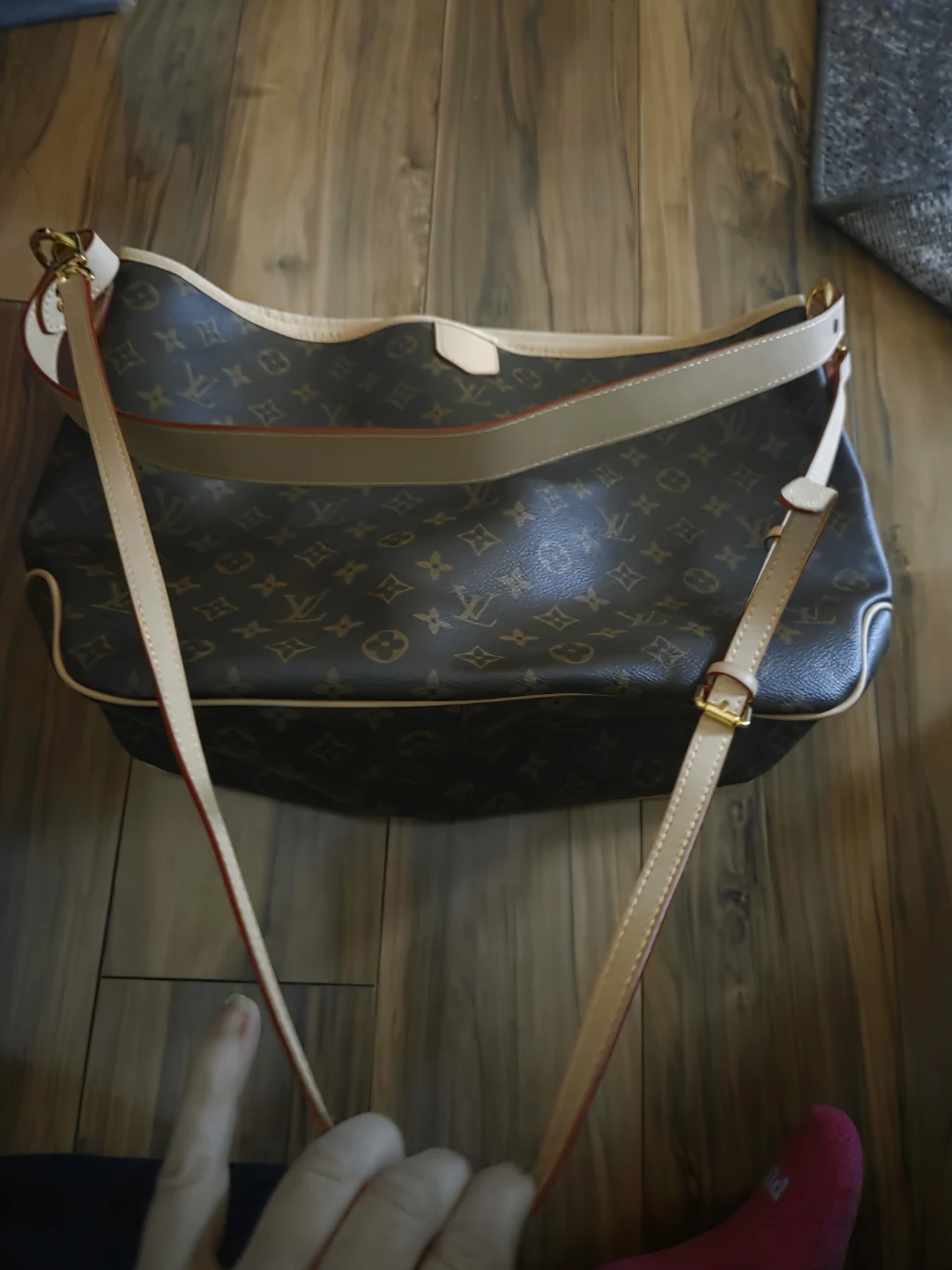 Louis Vuitton Monogram Shoulder Bag - photo 2