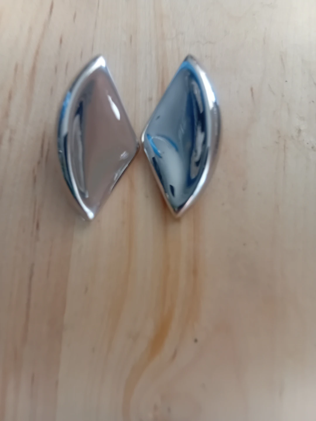 Shiny Silver Earrings - photo 2