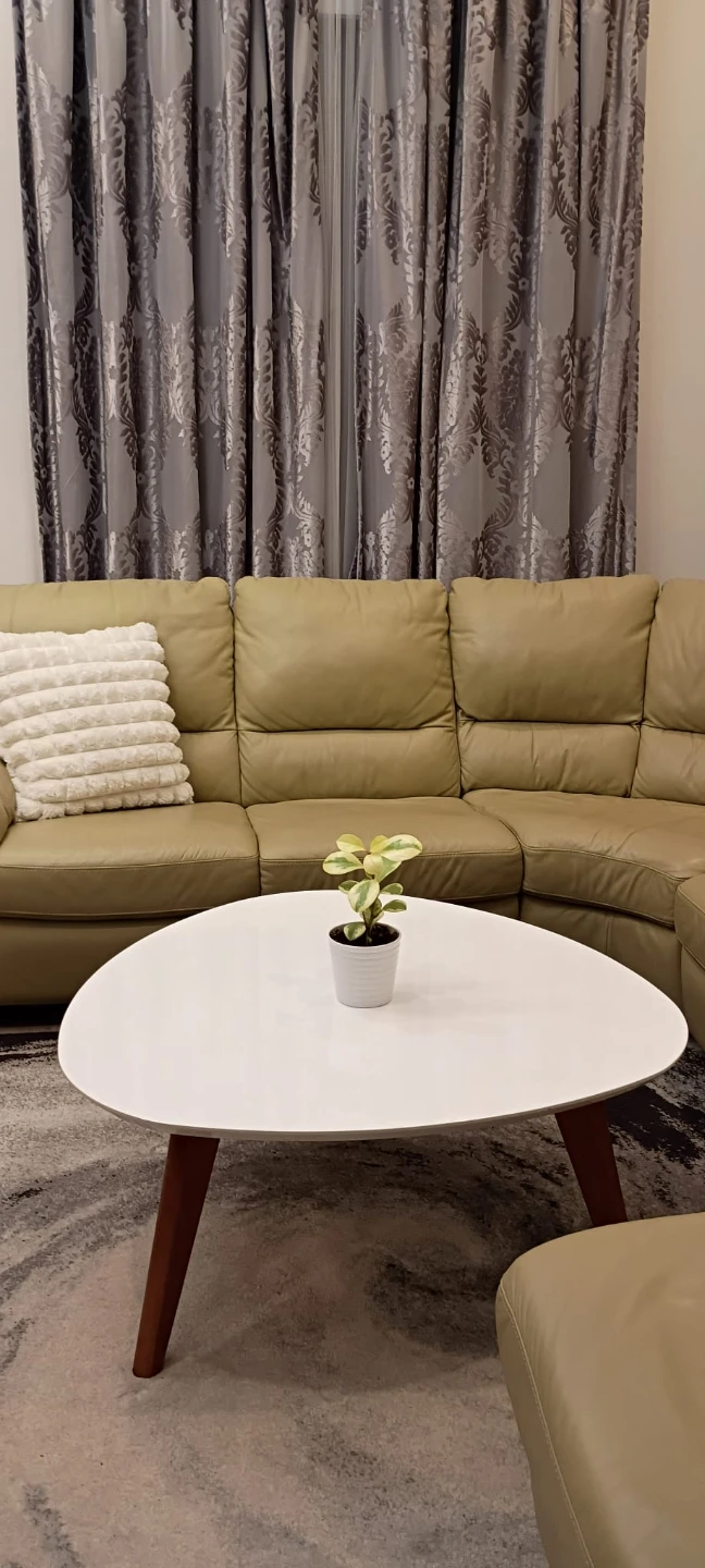 Modern White Coffee Table – Structube