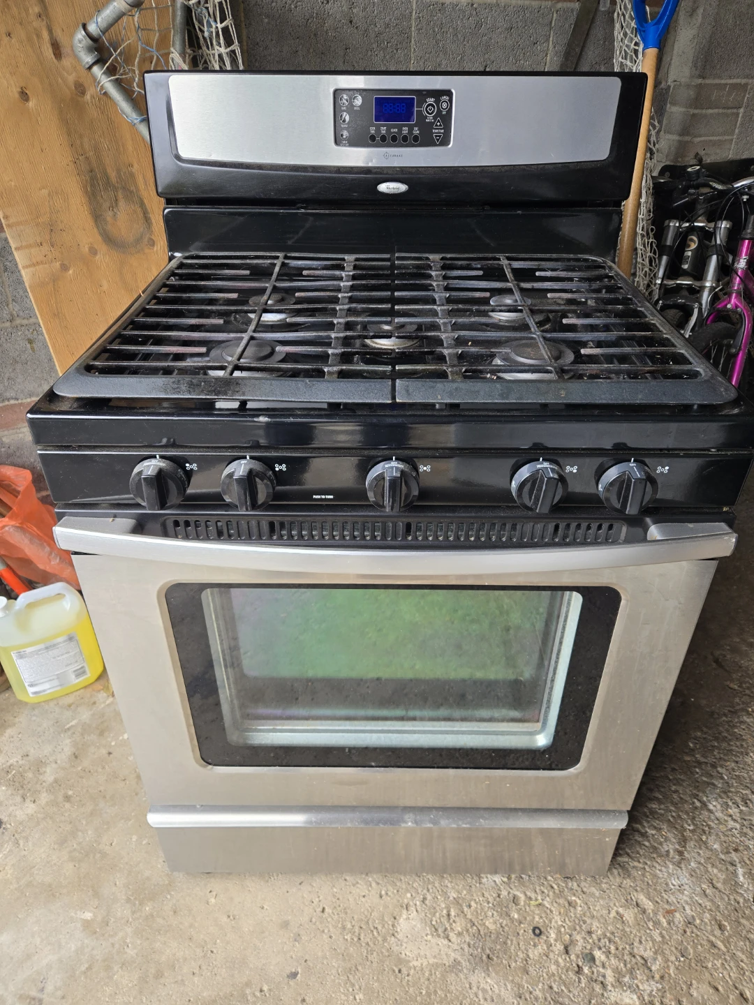 Whirlpool Gas Stove and Oven