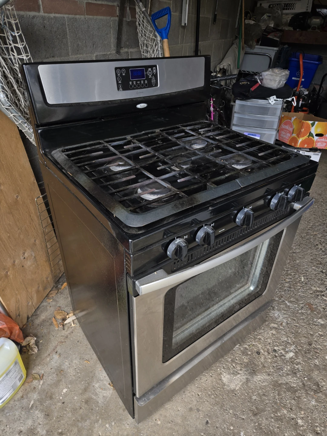 Whirlpool Gas Stove and Oven - photo 3