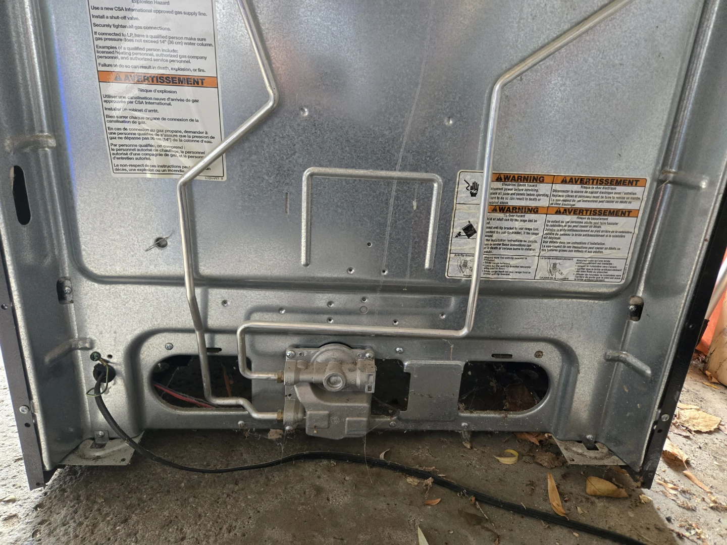 Whirlpool Gas Stove and Oven - photo 4