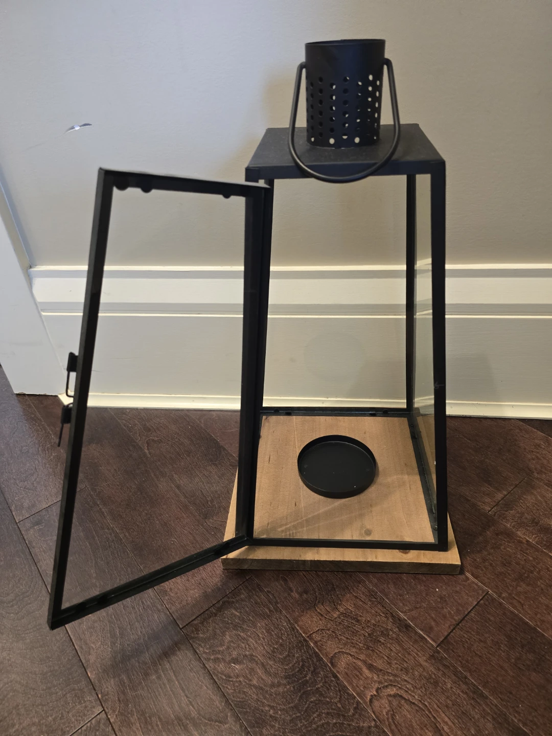 🥕Black Metal Outdoor/Indoor Lantern with Wooden Base🥕 - photo 2