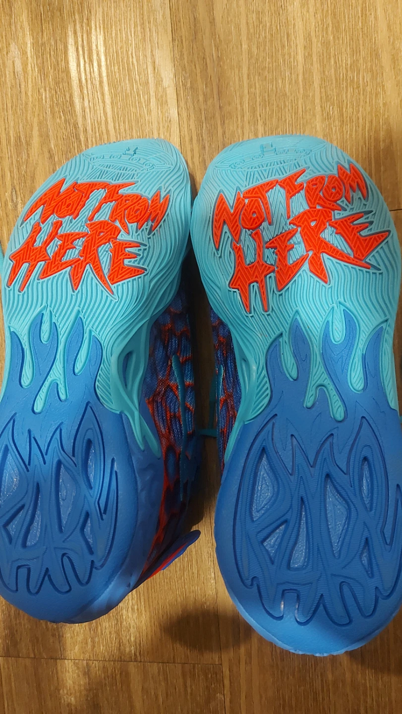 Melo's Basketball shoes- US Size 9.5 - photo 3