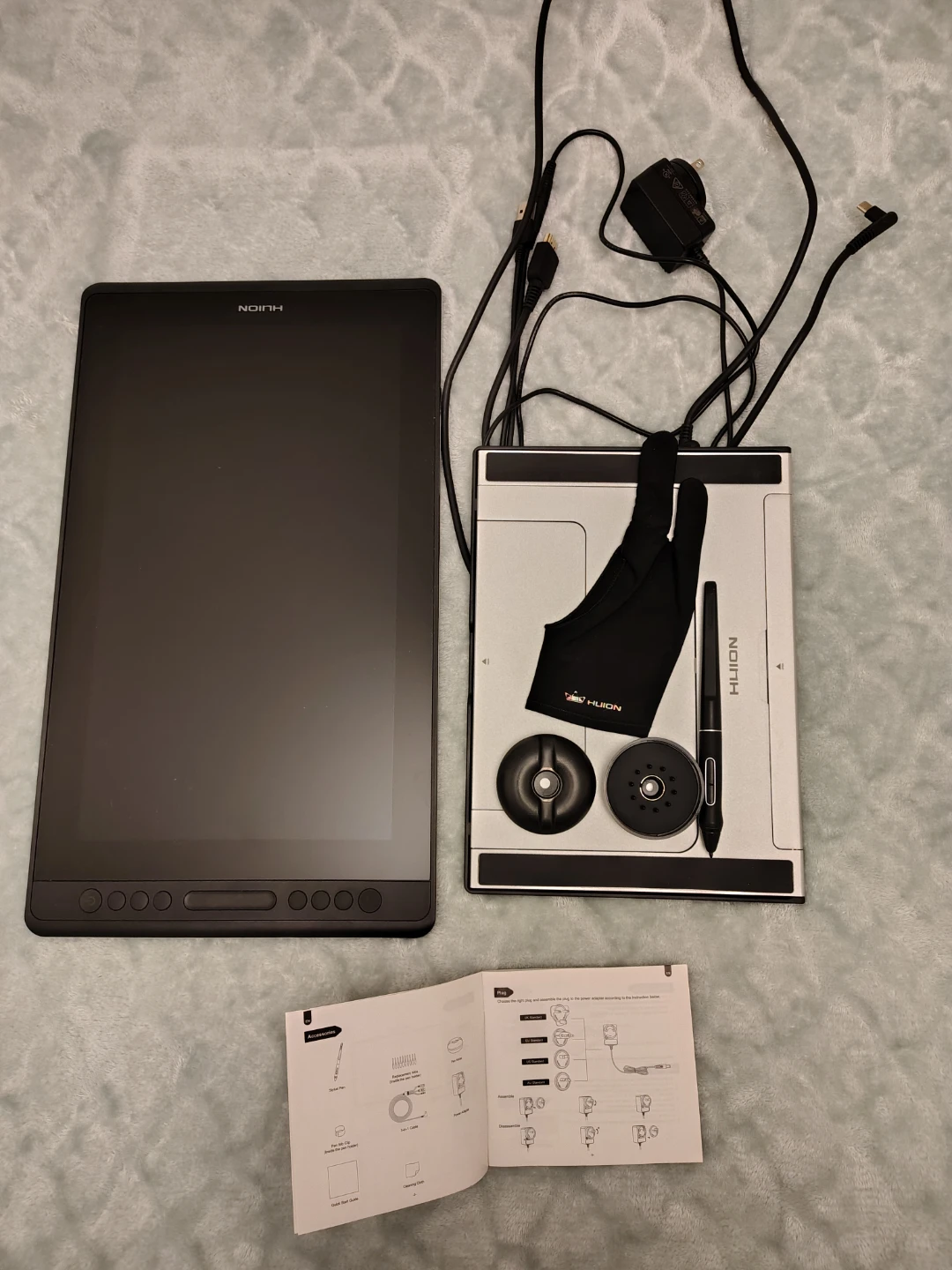 Huion KAMVAS Pro 13.3" Graphics Drawing Tablet