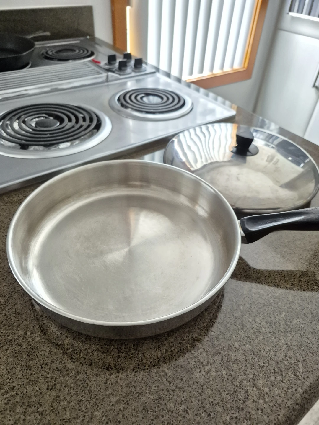 Large vintage frying pan with lid "Coronet": Stainless Steel - photo 5