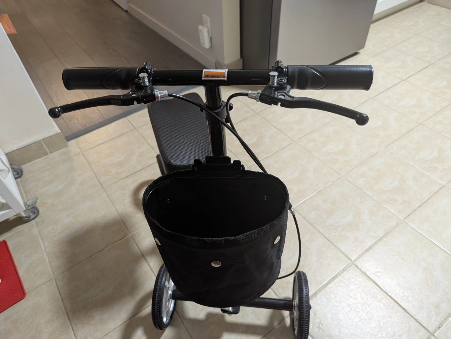 ElengerG Knee Scooter with Basket - photo 3