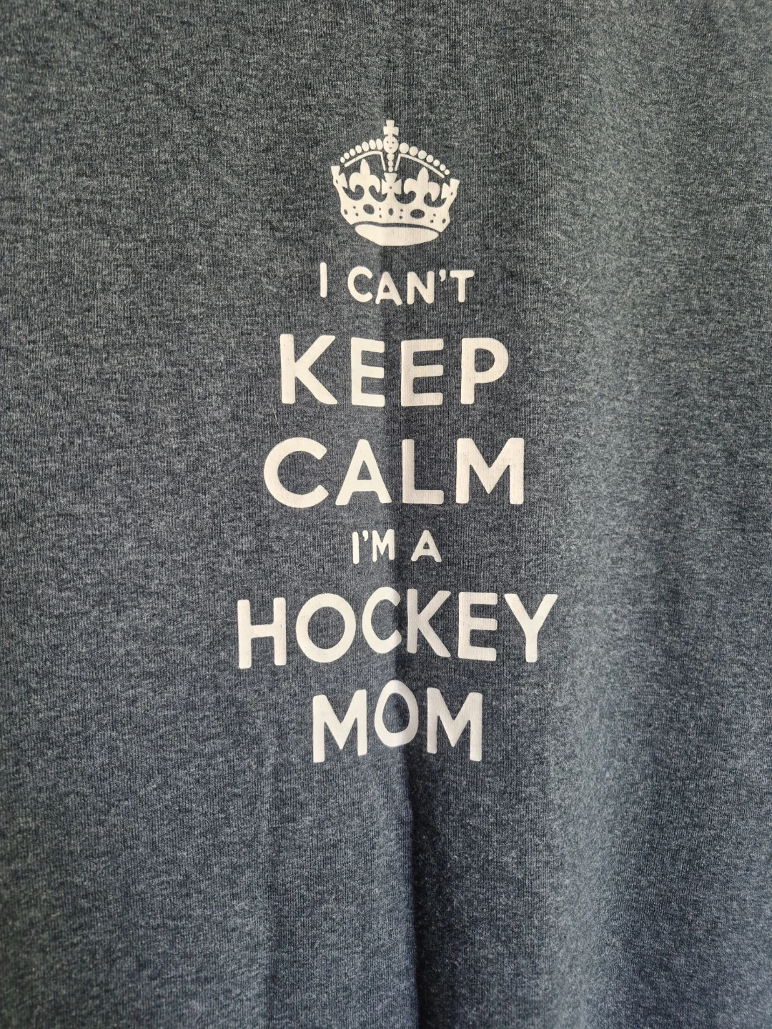Hockey Mom Size 2XL T- Shirt - photo 2