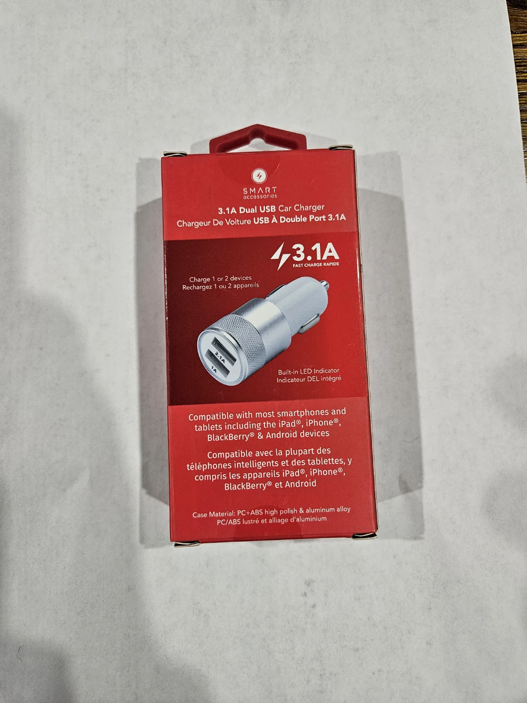 SMART Accessories 3.1A Dual USB Car Charger - photo 4