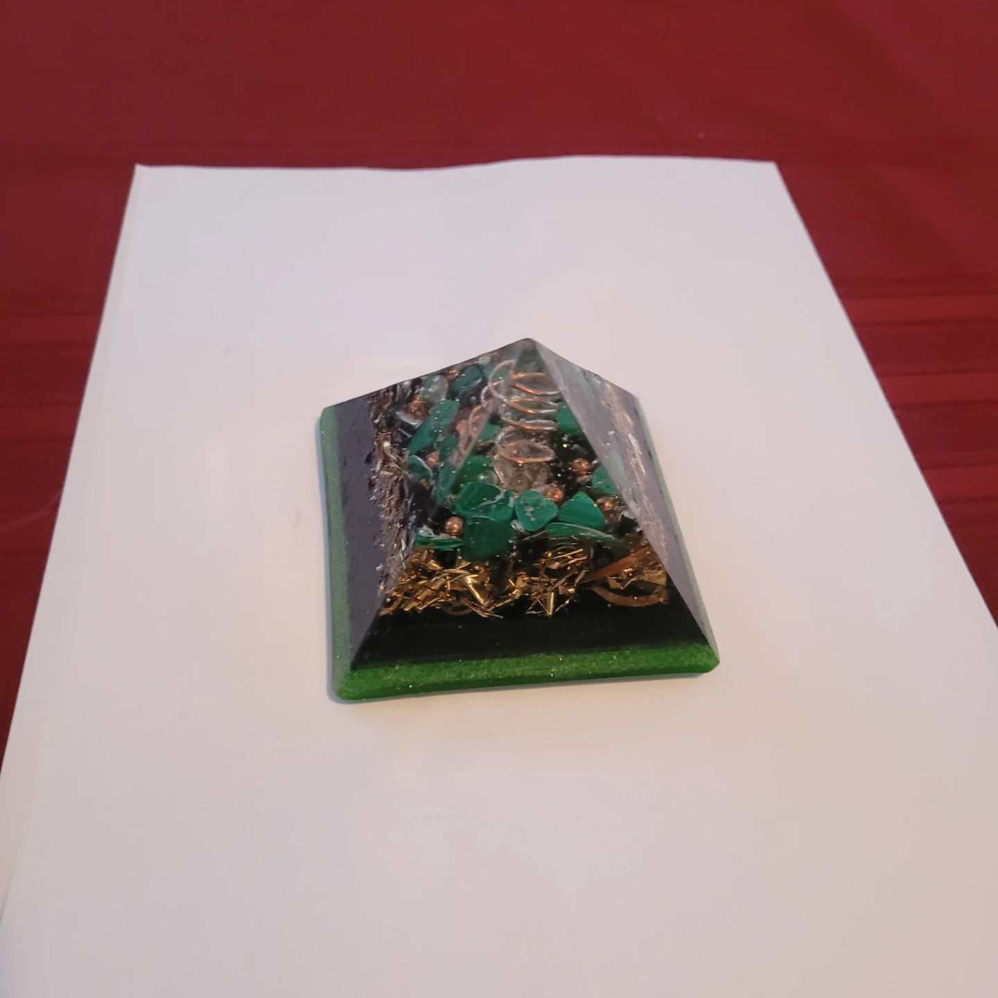 Orgone Energy Pyramid with Green Crystals and Copper Wire