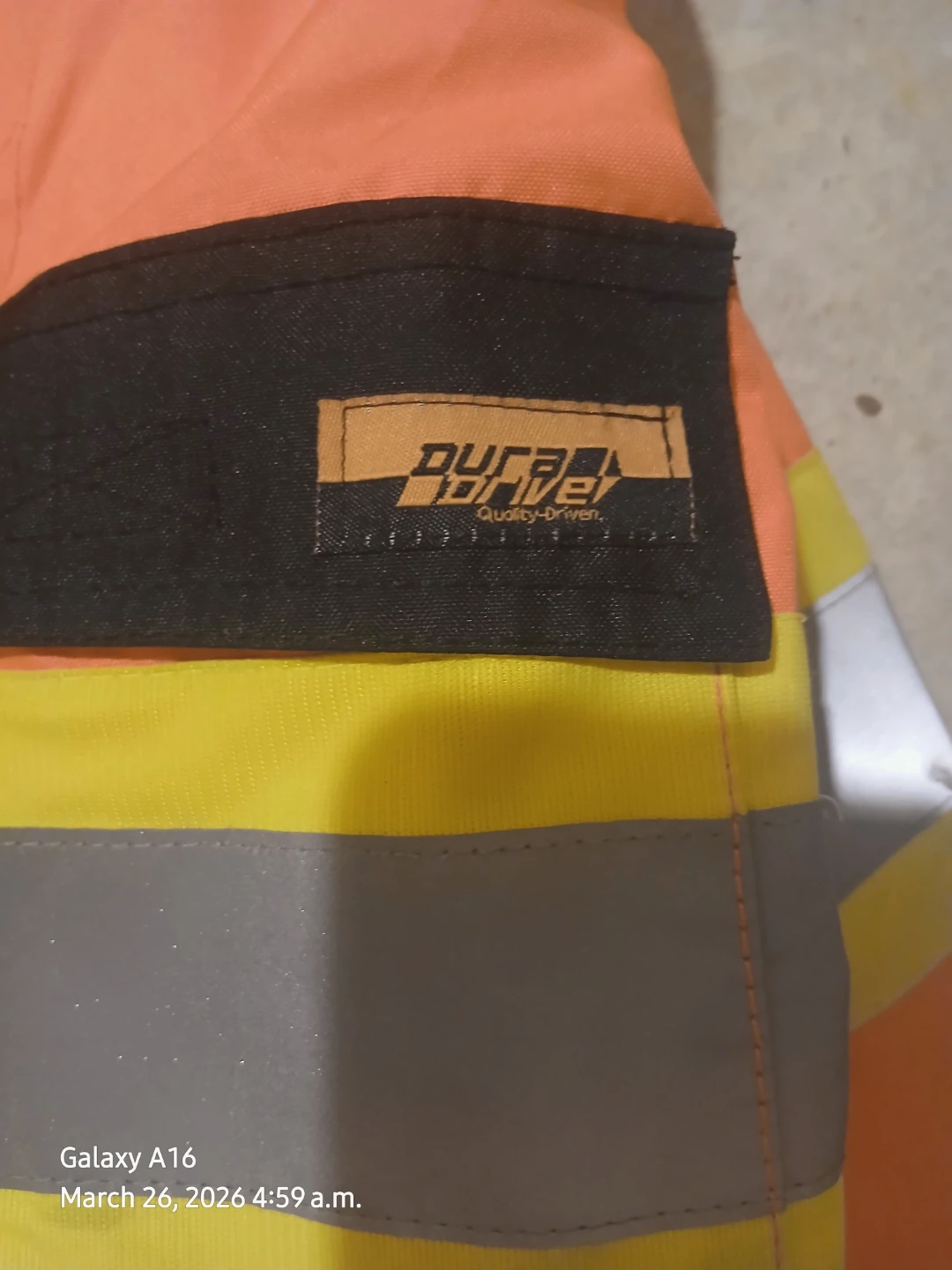 Durabe Quality-Driven High-Visibility Work Jacket - photo 4