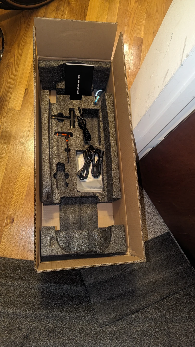 AceDeck Electric Skateboard with Remote ,Tools,and charger - photo 3