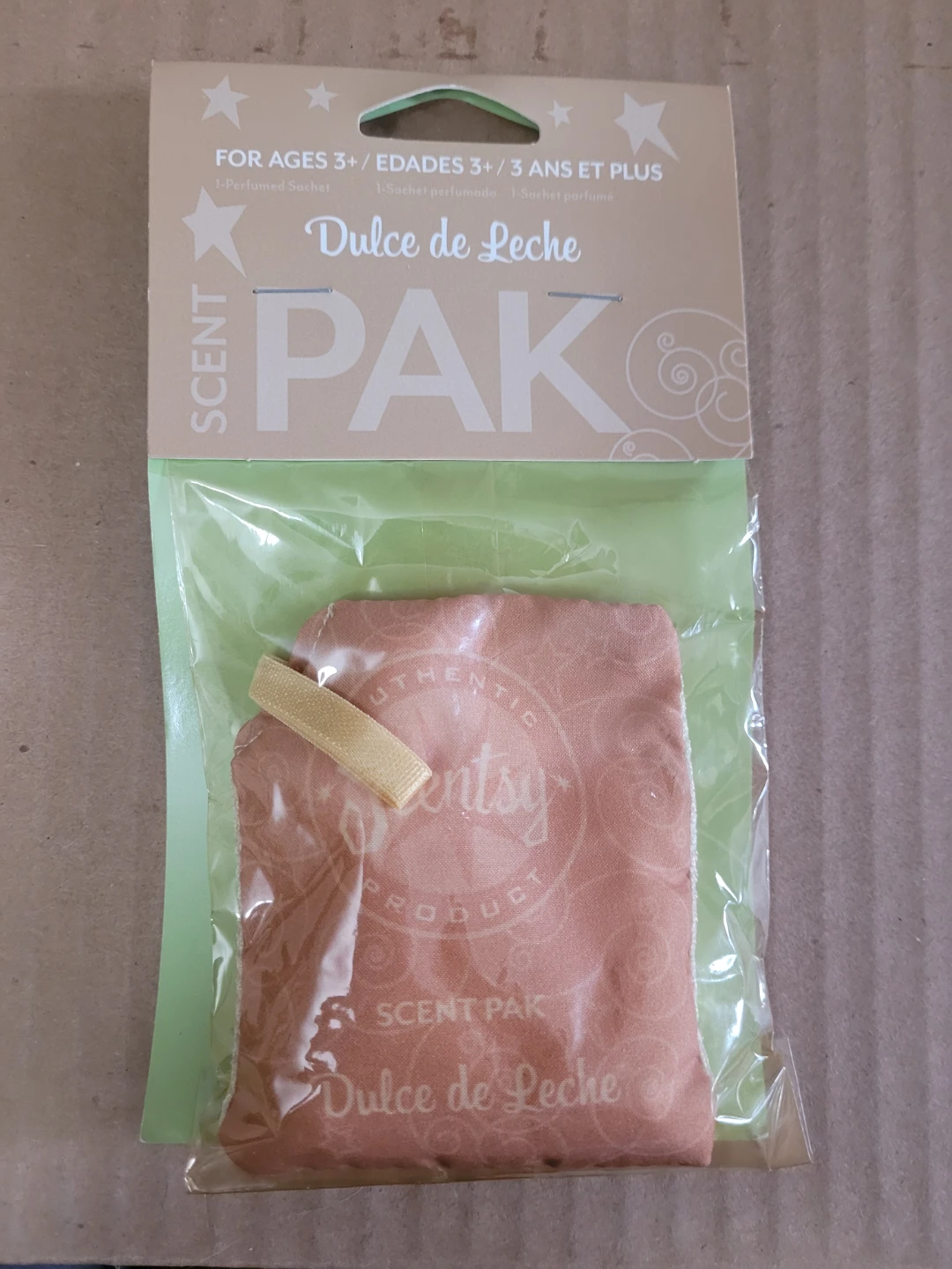 Scentsy Suzie the Sloth with Scent Pak - photo 3