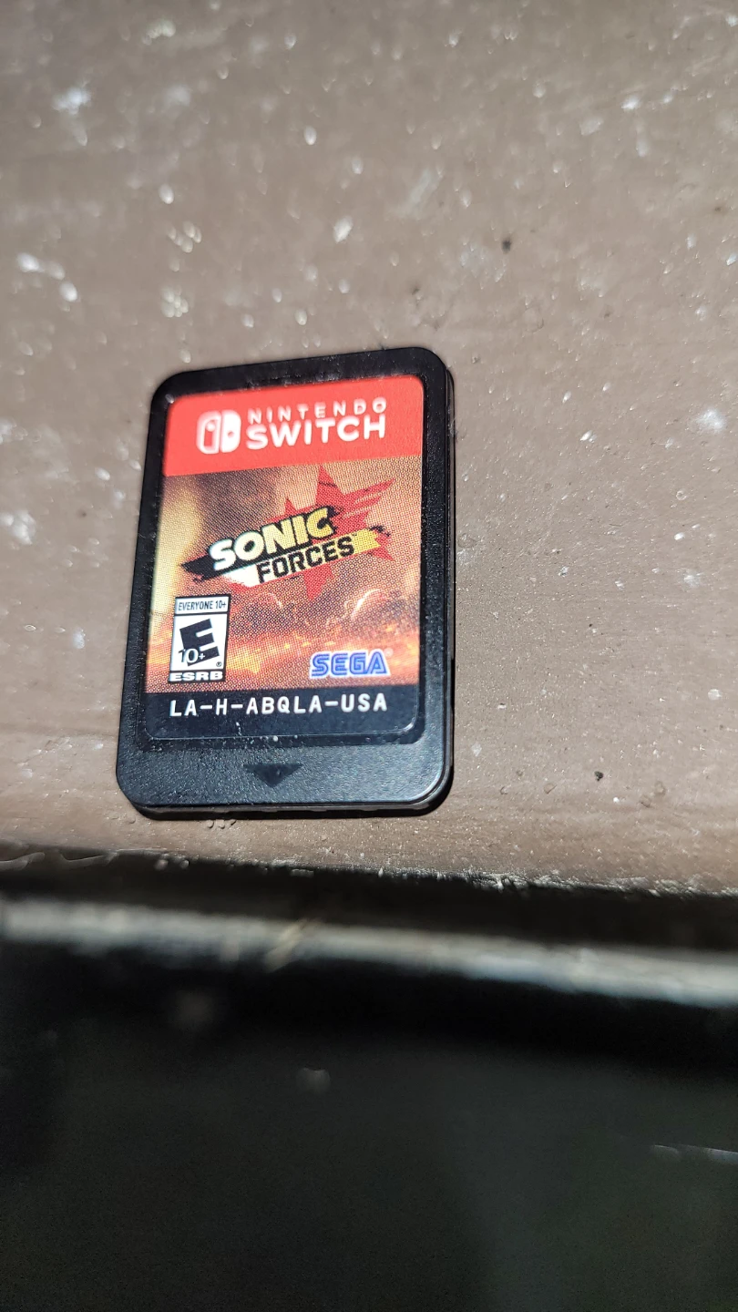 Nintendo Switch Sonic Forces Game Cartridge