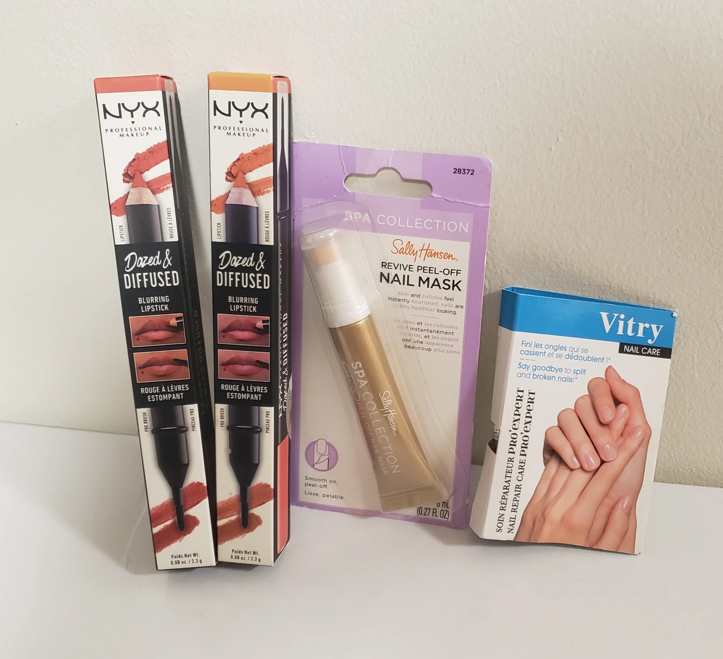 Brand new Woman's Nail care NYX Lipstick Nail Mask