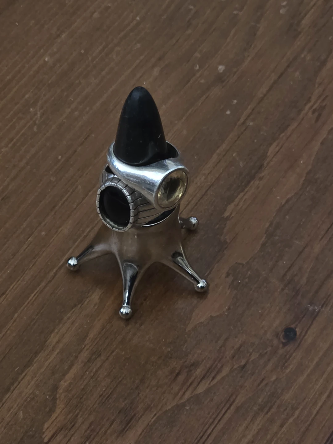 Star Shaped Ring Holder Stand - photo 3