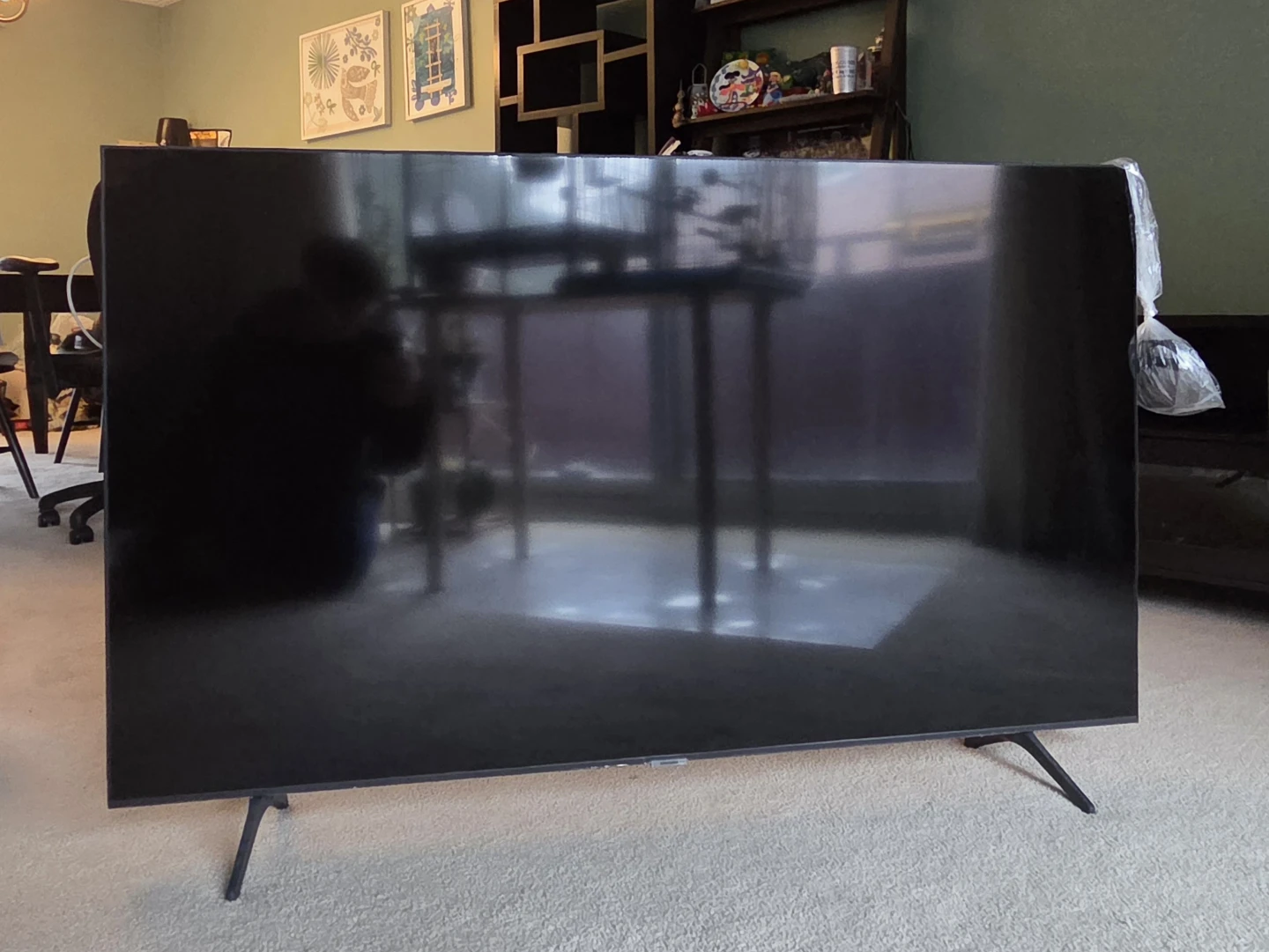 58 Inch Samsung Smart TV - photo 2
