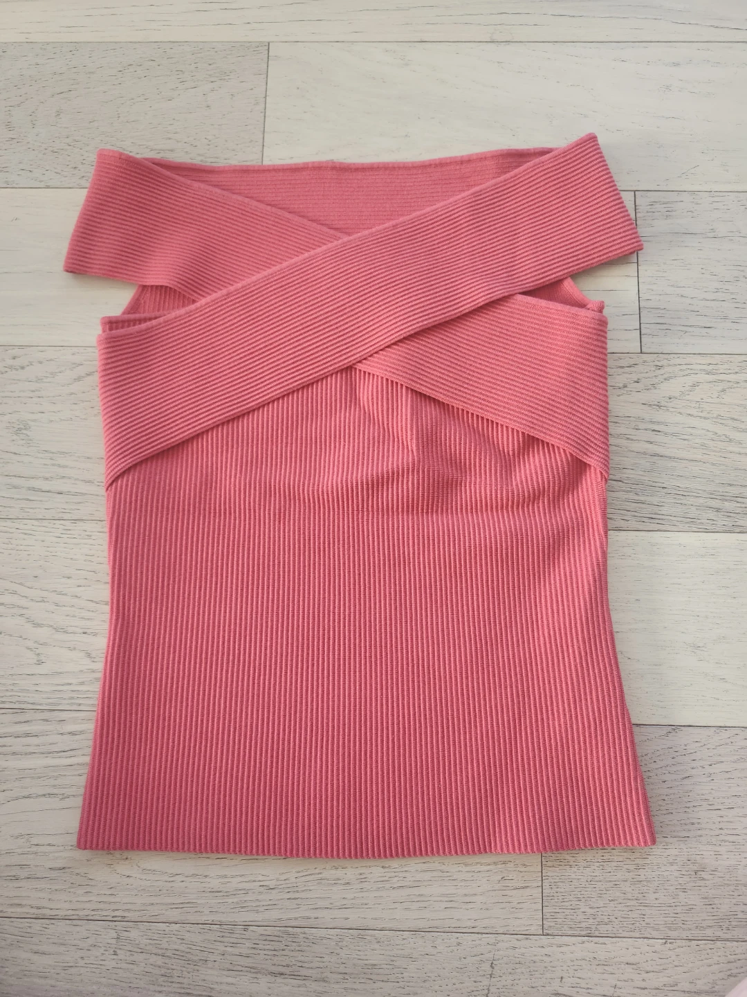 Babaton Pink Ribbed Off-the-Shoulder Top - Size M