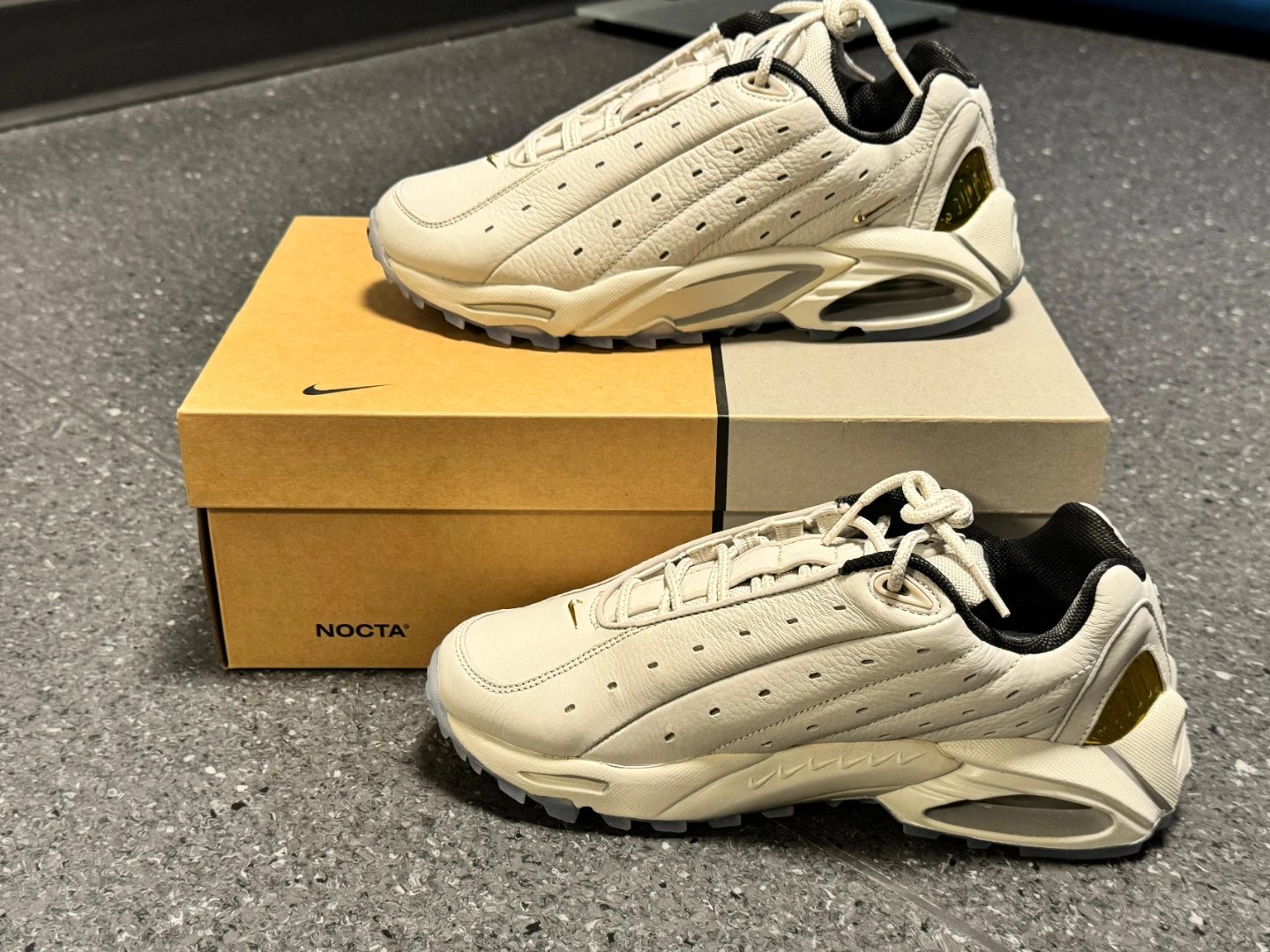 Nike x Drake NOCTA Hot Step Air Terra White Gold OG - photo 4