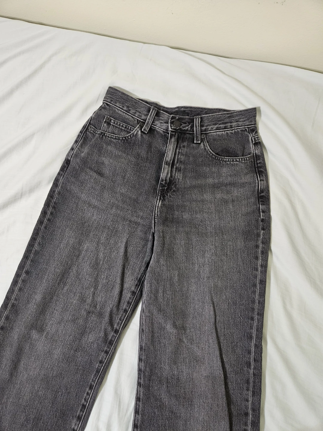 UNIQLO Women's Grey Denim Jeans - Waist 24 inch