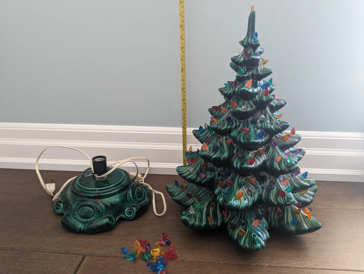 Vintage Ceramic Christmas Tree with Bulbs - photo 3
