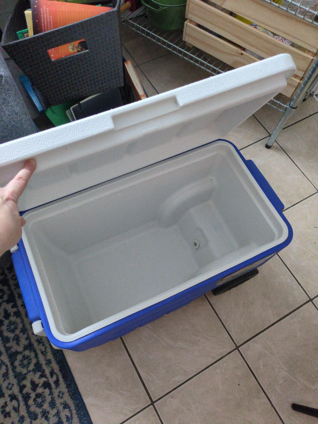 Coleman 50 Qt Wheeled Cooler - photo 2