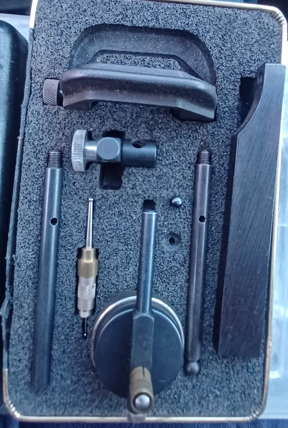 Central Tool Company Dial Indicator Set - photo 2