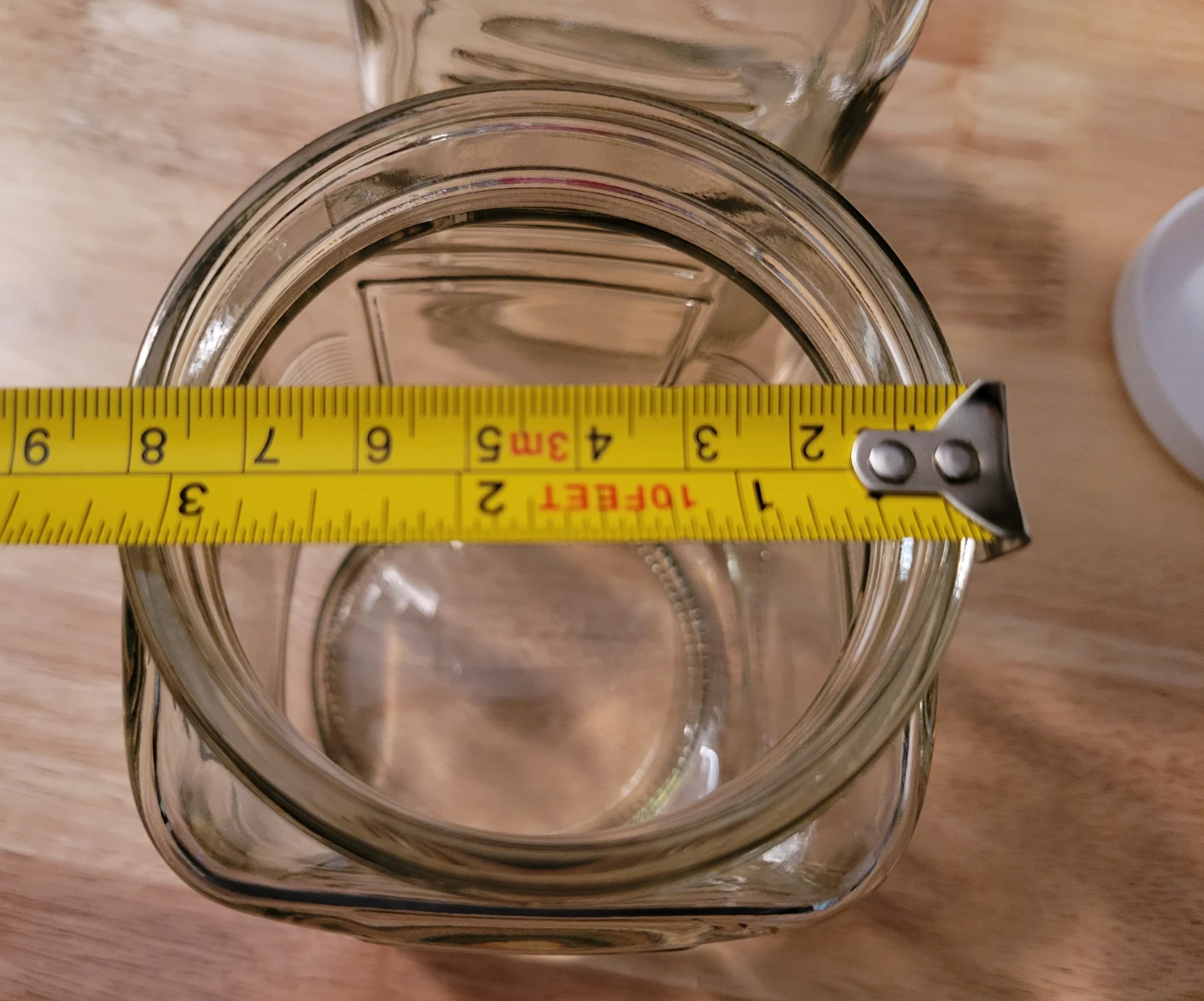 Set of 2 Glass Storage Jars with White Lids - photo 4