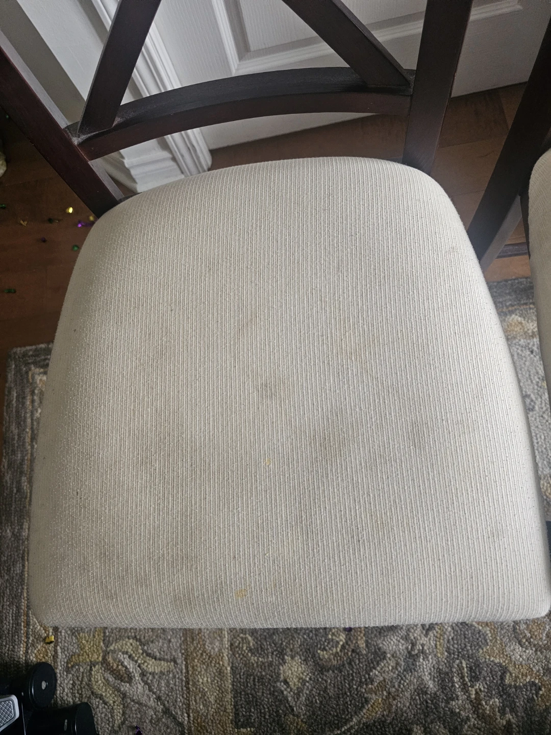 4 Counter Height / Bar Chairs - photo 3