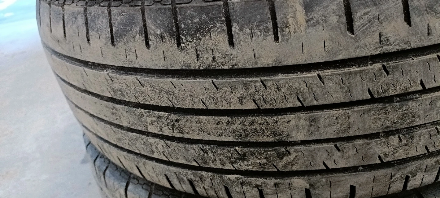215/65R17 - MOTOMASTER HYDRA EDGE TOUR - photo 2