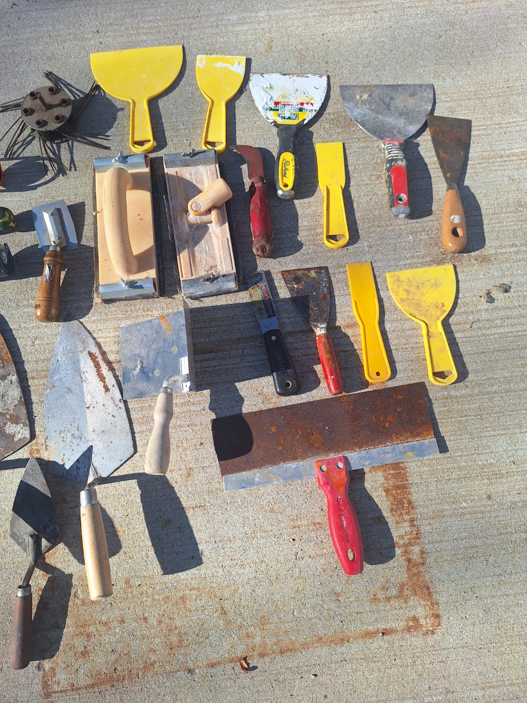 Drywall/Painting Tools Assorted - photo 3
