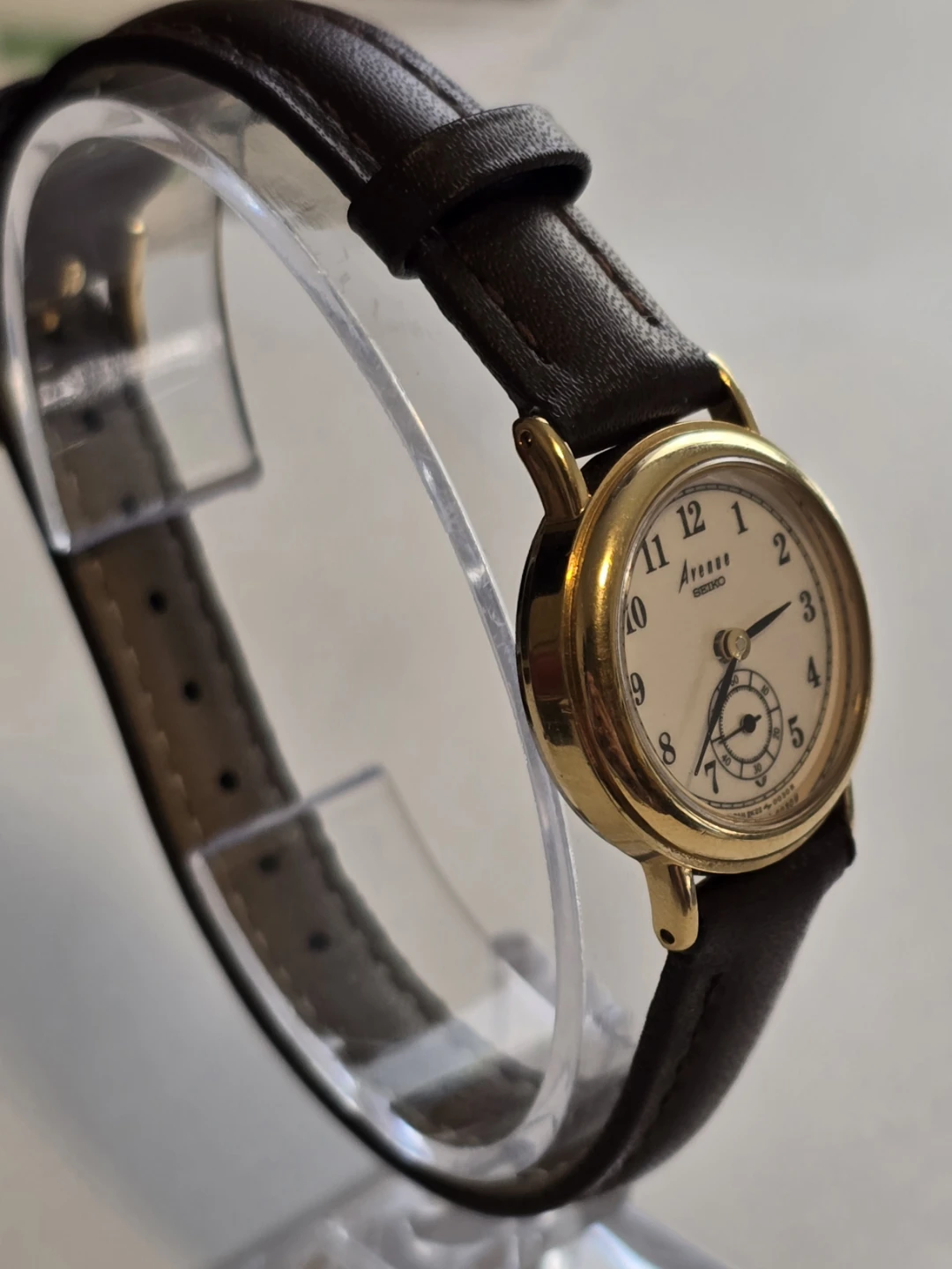 Vintage Seiko Avenue Subsecond Dial 23mm Diameter - photo 3