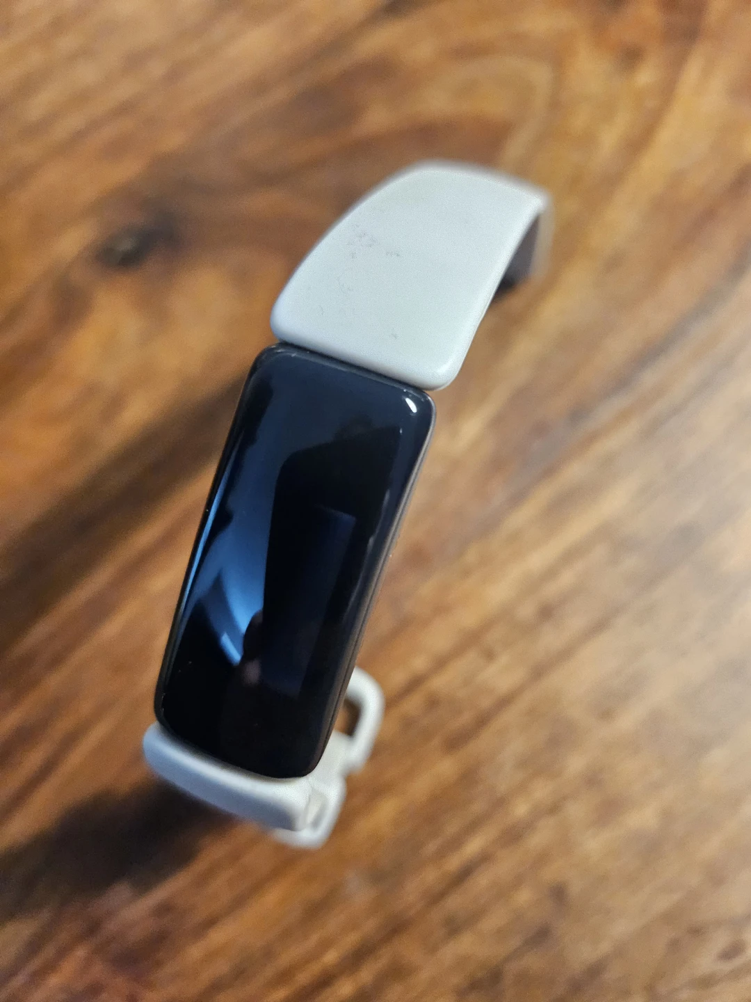 Fitbit Inspire w. Brand New 4 Pack of Bands