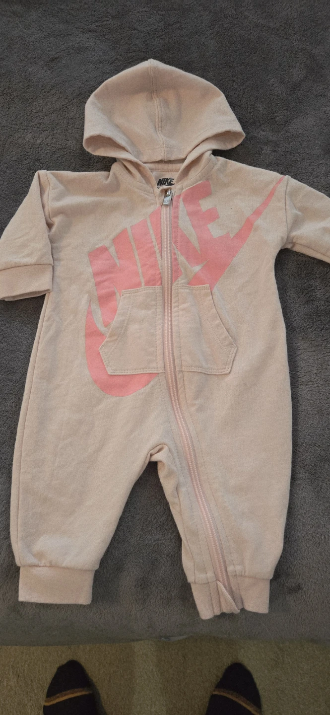Nike Baby Bunting Suit 3M/56-62CM Pink. Excellent Condition.